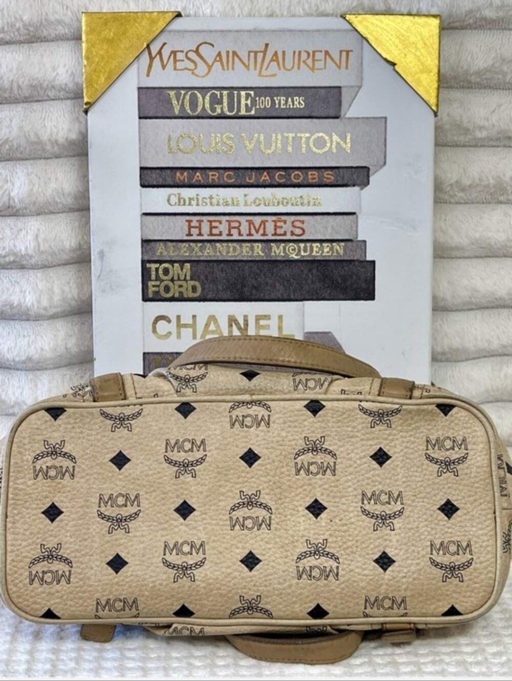 MCM Visetos Monogram Tote Bag with Gold Hardware EUC - Picture 4 of 9